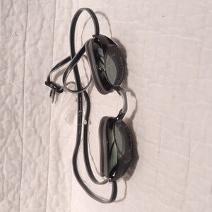Unisex adult swim goggles